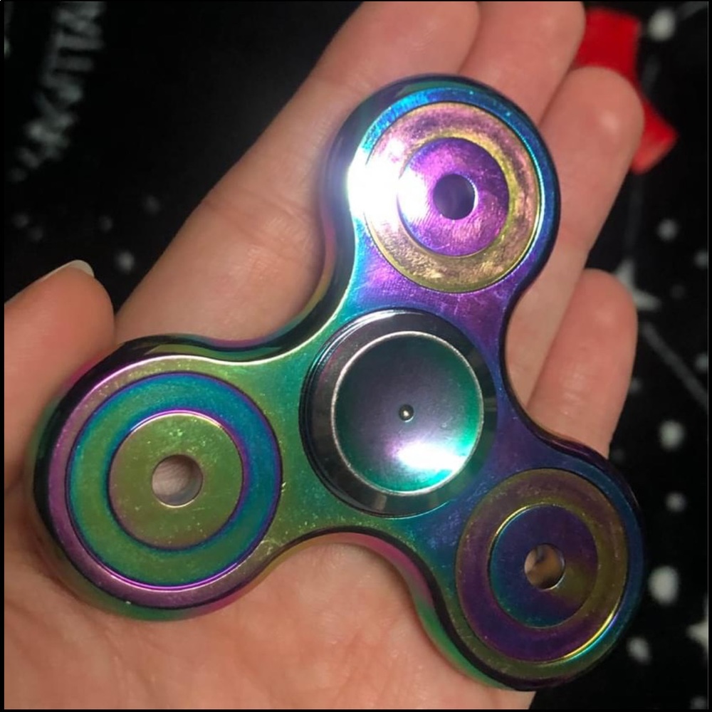 Fidget Spinners - Picture 3 of 9